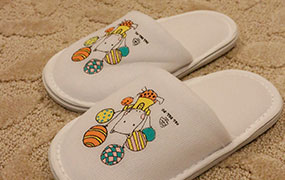 Children's slippers